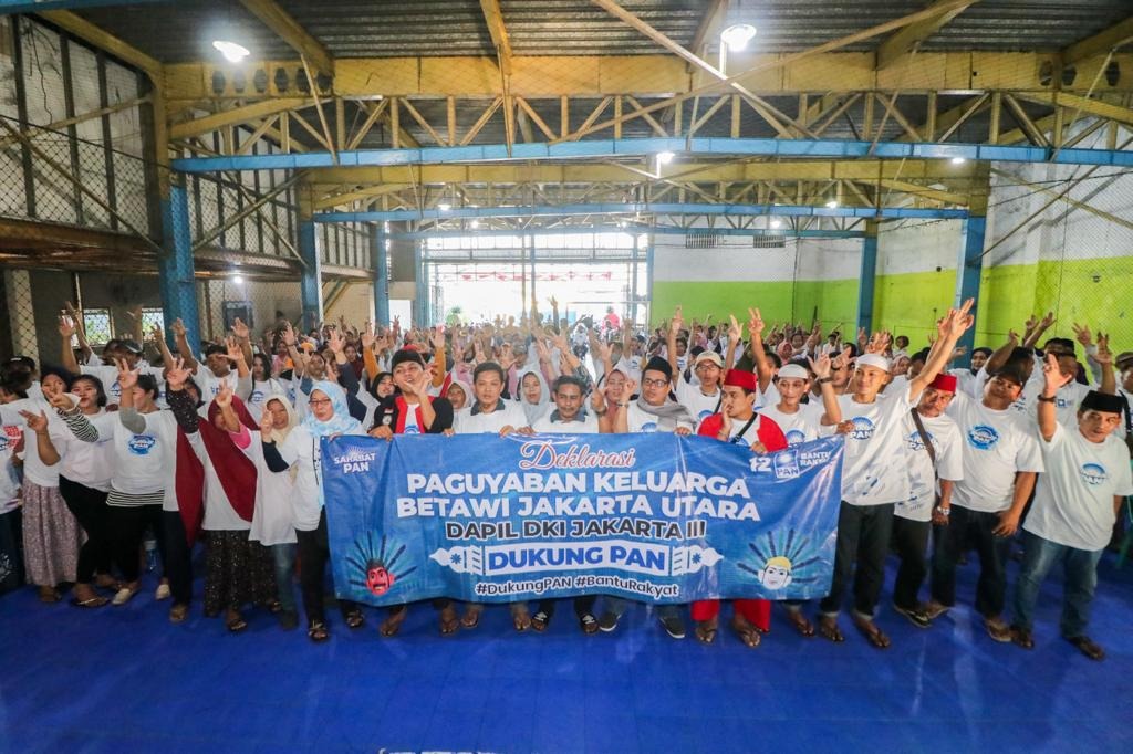 Ratusan warga Betawi Jakut menyatakan dukungan terhadap PAN untuk Pemilu 2024.