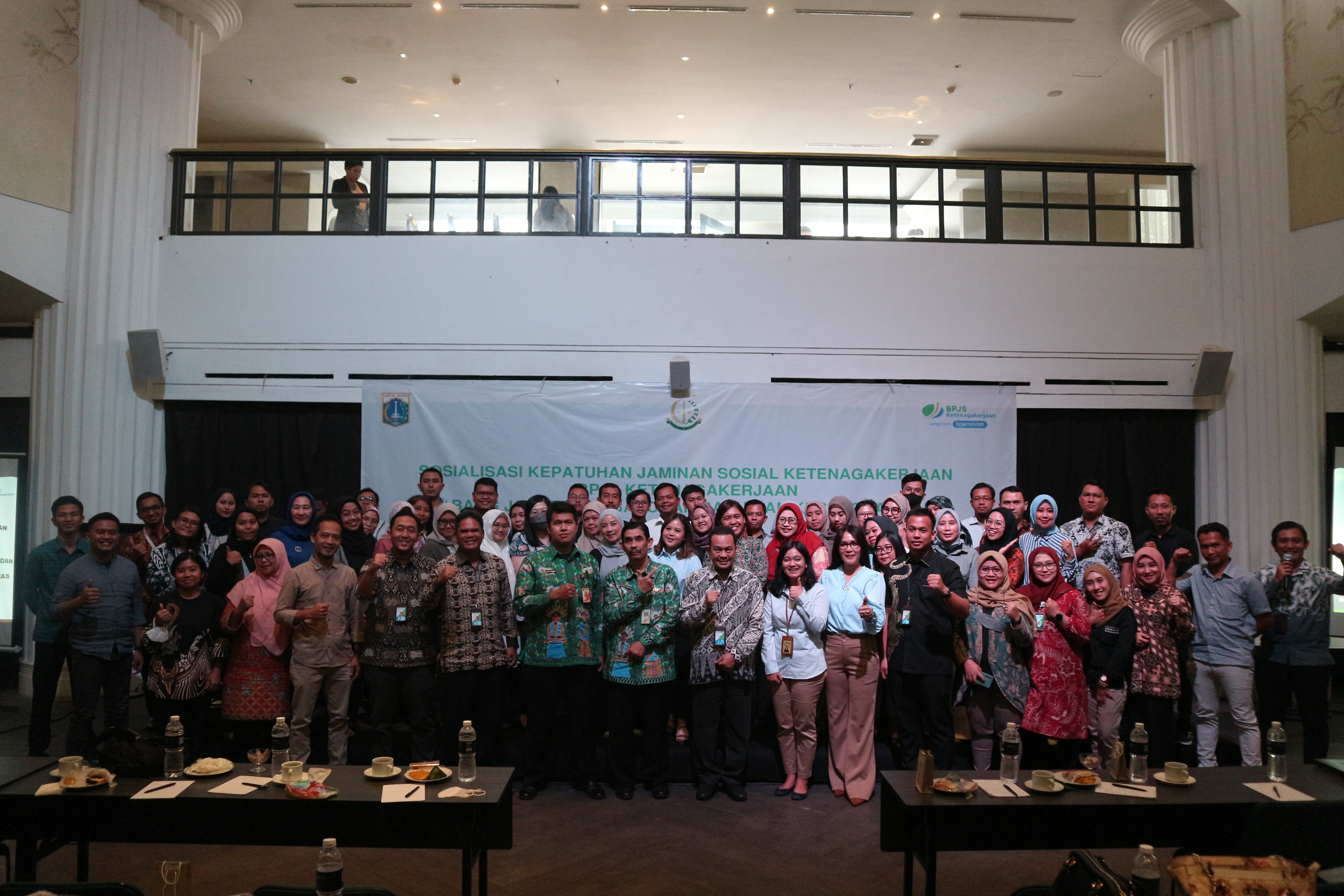 Kegiatan sosialisasi kepatuhan program jaminan sosial ketenagakerjaan (Jamsostek) terhadap 84 perusahaan binaan di Hotel Goodrich, Jakarta,