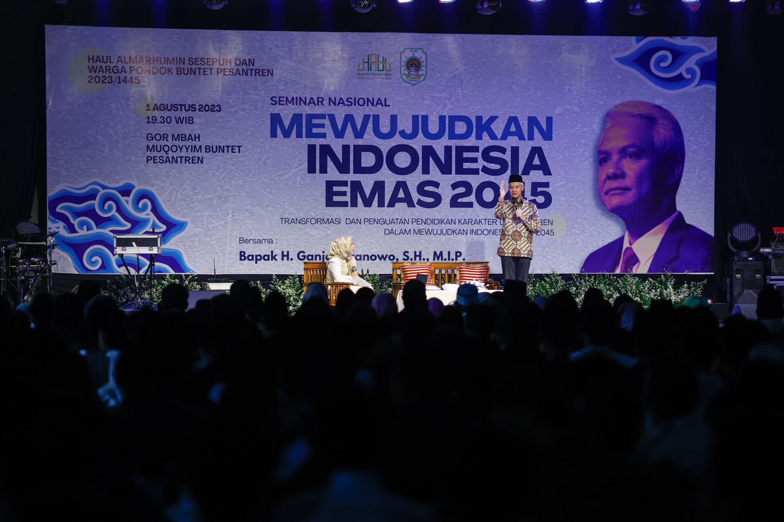 Ganjar Pranowo di Seminar Nasional Indonesia Emas 2045 di Kabupaten Cirebon, Jabar