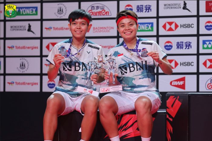 Ganda putri Apriyani/Fadia meraih medali perak pada Kejuaraan Dunia Bulu Tangkis 2023 di Denmark.