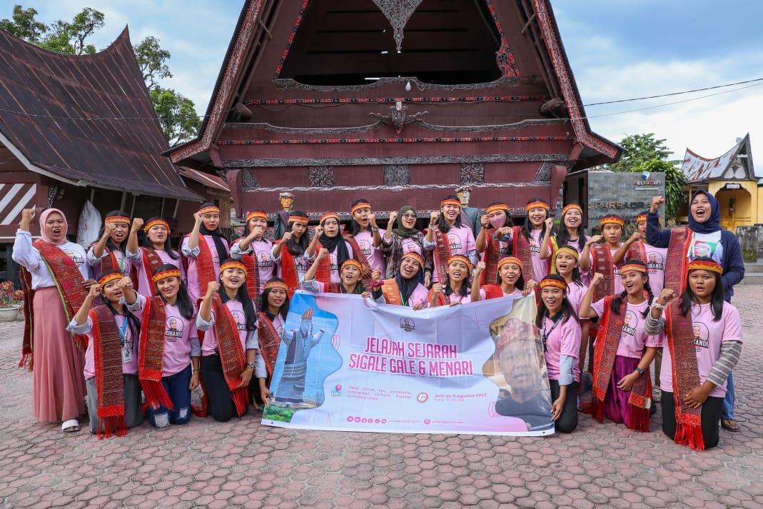 Jelajah Sejarah Sigale-Gale di Samosir