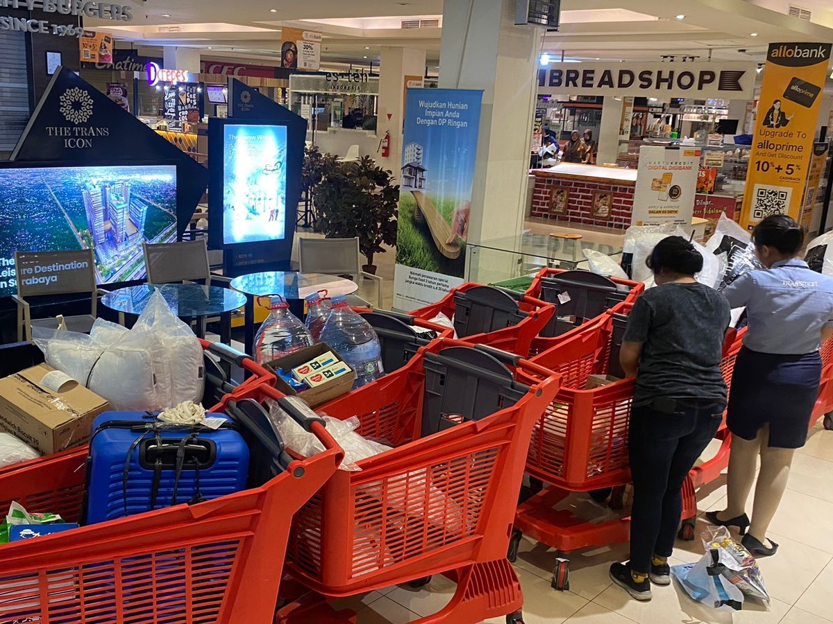 Belanja pada program Transmart Full Day Sale sebelumnya.