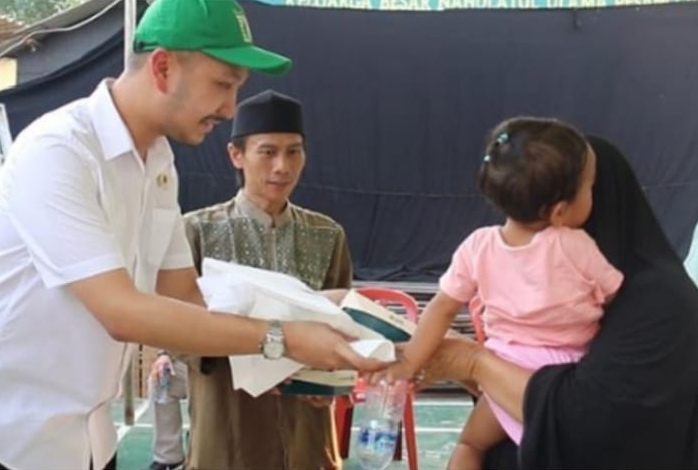 Kader PPP Gusti Ega Putrawan ketika mengunjungi masyarakat di Dapil DKI Jakarta II.