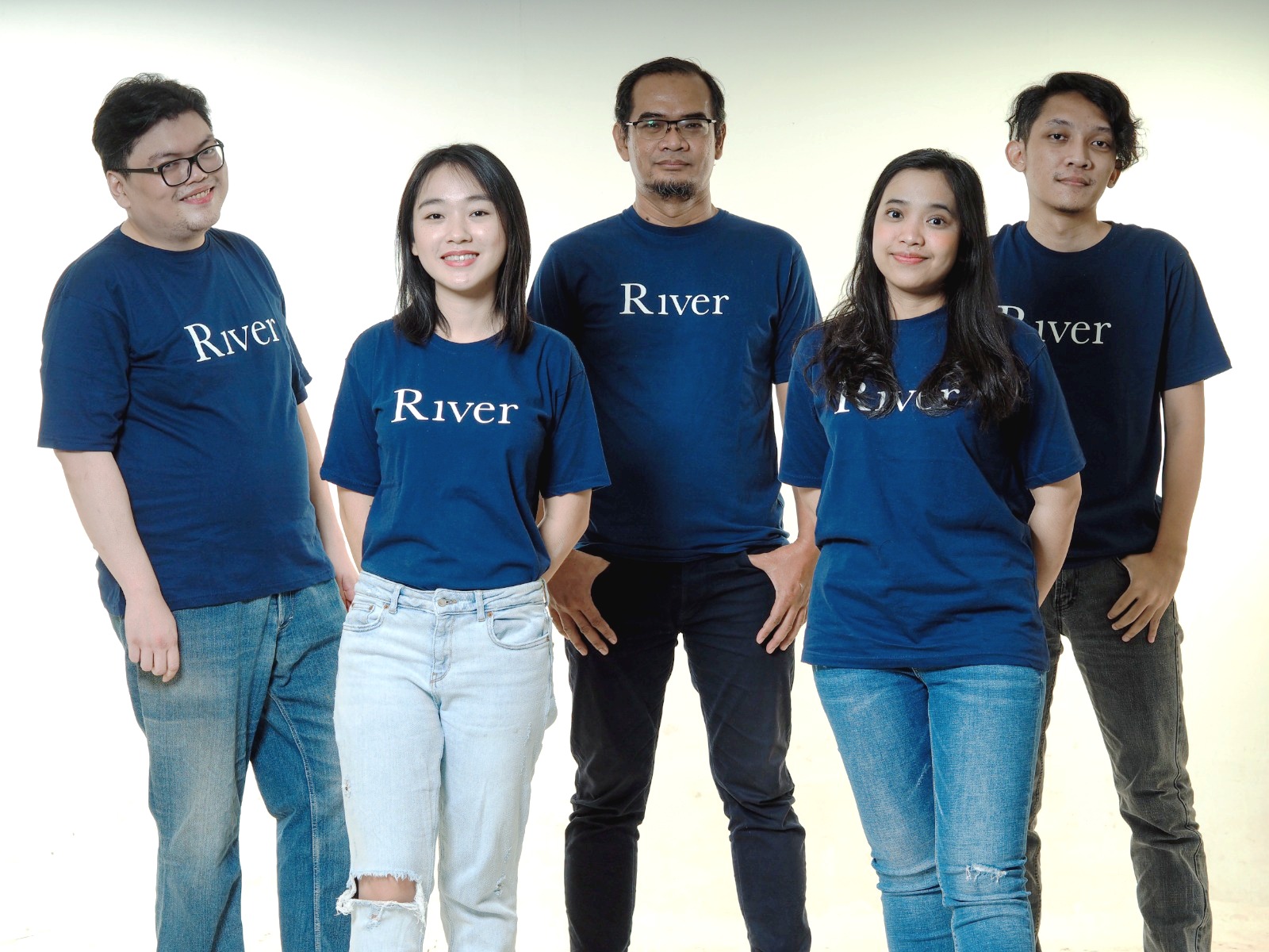Tim digital marketing agency River yang digawangi sekumpulan anak muda.