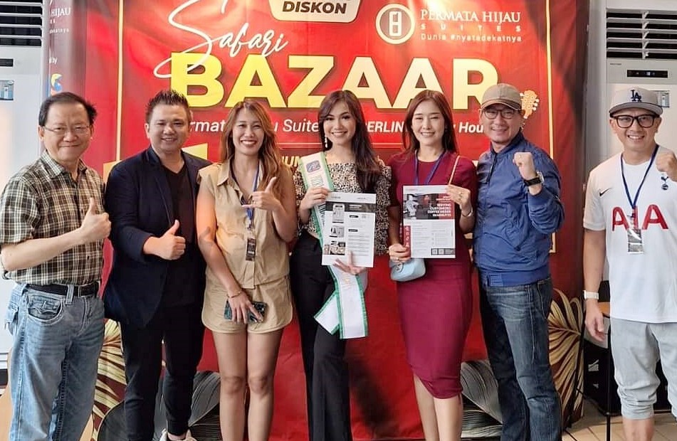 Acara Safari Bazaar yang dimeriahkan puluhan selebritas Tanah Air.