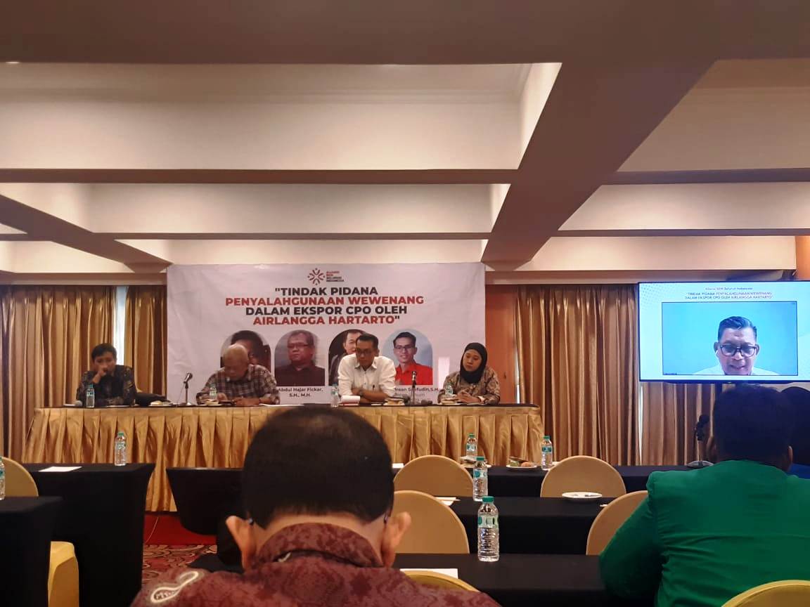 Diskusi tentang Tindak Pidana Penyalahgunaan Wewenang dalam Ekspor di Jakarta, Senin (7/8).