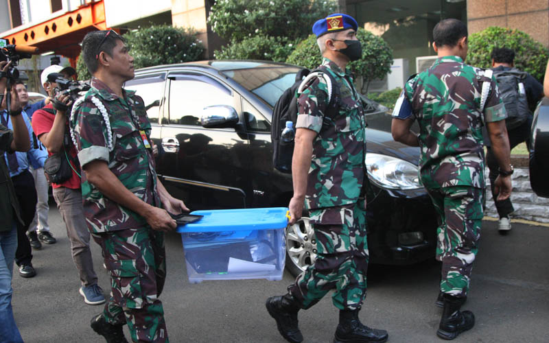 Penggeledahan yang dilakukan KPK dan Puspom TNI