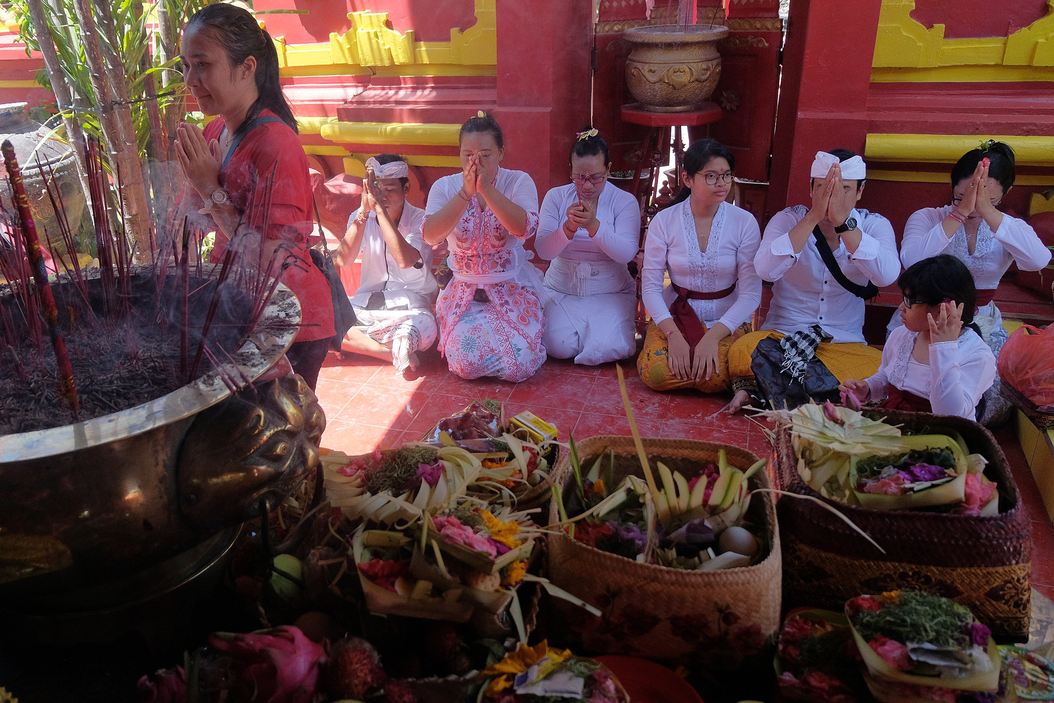 Nama-nama Jenis Pakaian Adat Bali