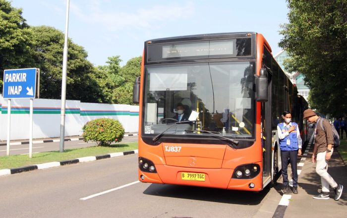Uji coba Trans Jakarta rute Kalideres-bandara Soekarno Hatta
