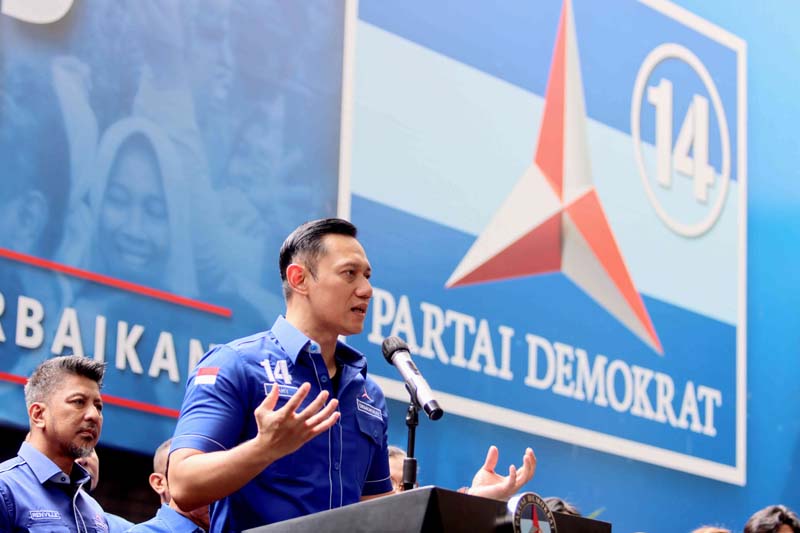 AHY mengaku belum ada komunikasi terkait wacana menduetkan dirinya dengan Sandiaga Uno.