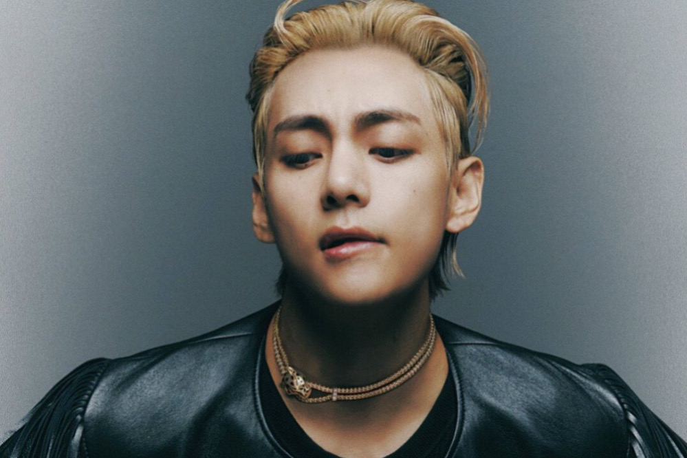 V BTS ungkap hal yang menginspirasinya dalam produksi album solo Layover