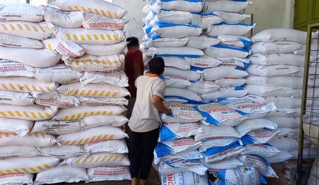 Pemerintah akan evaluasi penyaluran pupuk bersubsidi sehingga lebih tepat sasaran.