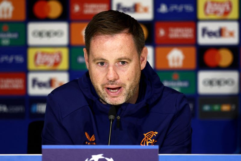 Pelatih Rangers Michael Beale 