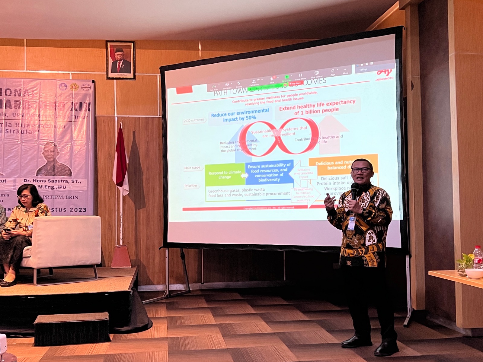 Seminar Nasional Soebardjo Brotohardjono XIX: ‘Pengembangan Industri Kimia Hijau Menuju Perwujudan Ekonomi Sirkular’ secara hybrid.