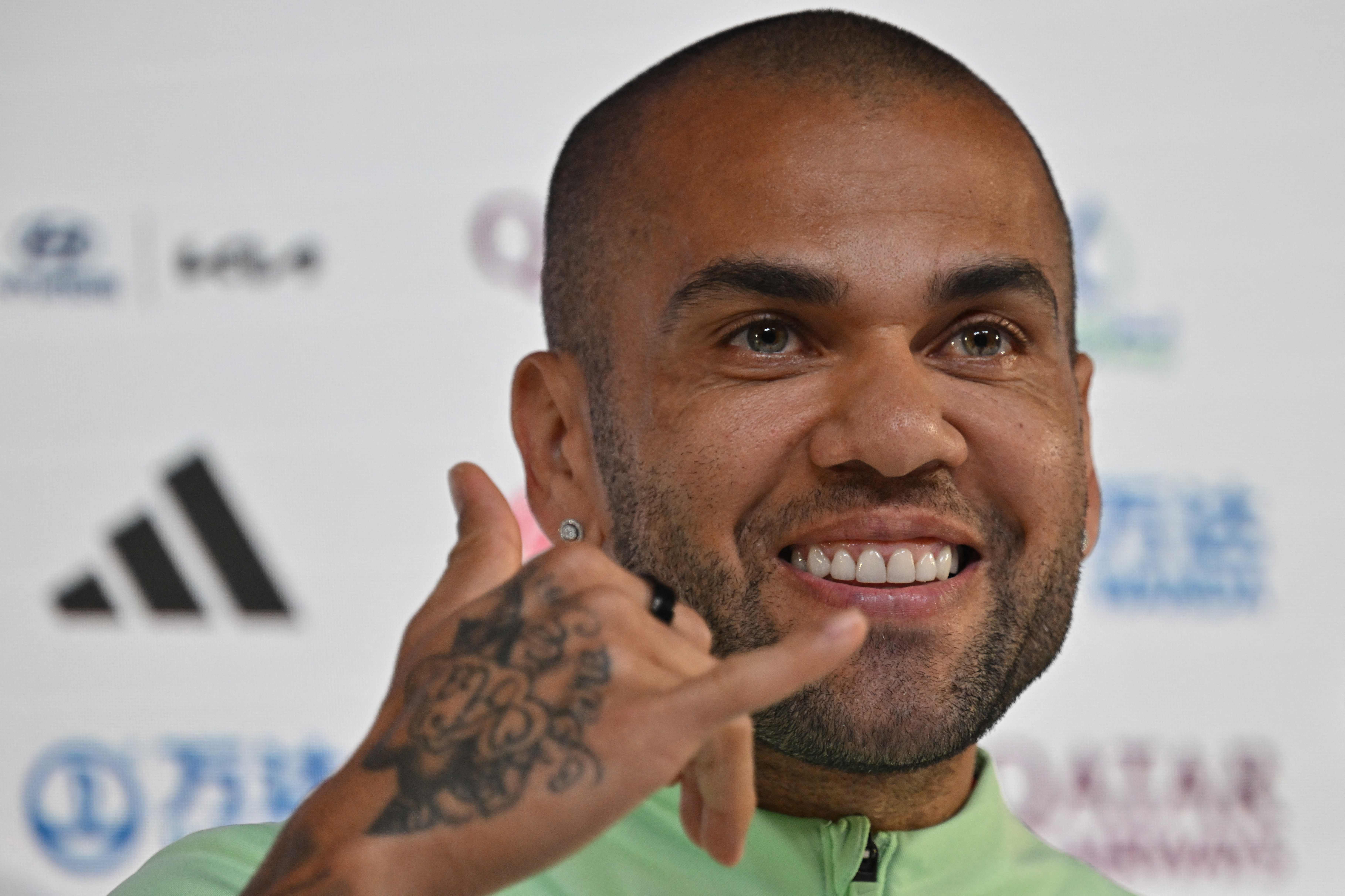Pesepak bola Brasil Dani Alves