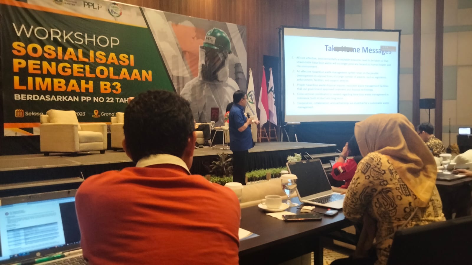 Sosialisasi Pengelolaan Limbah B3