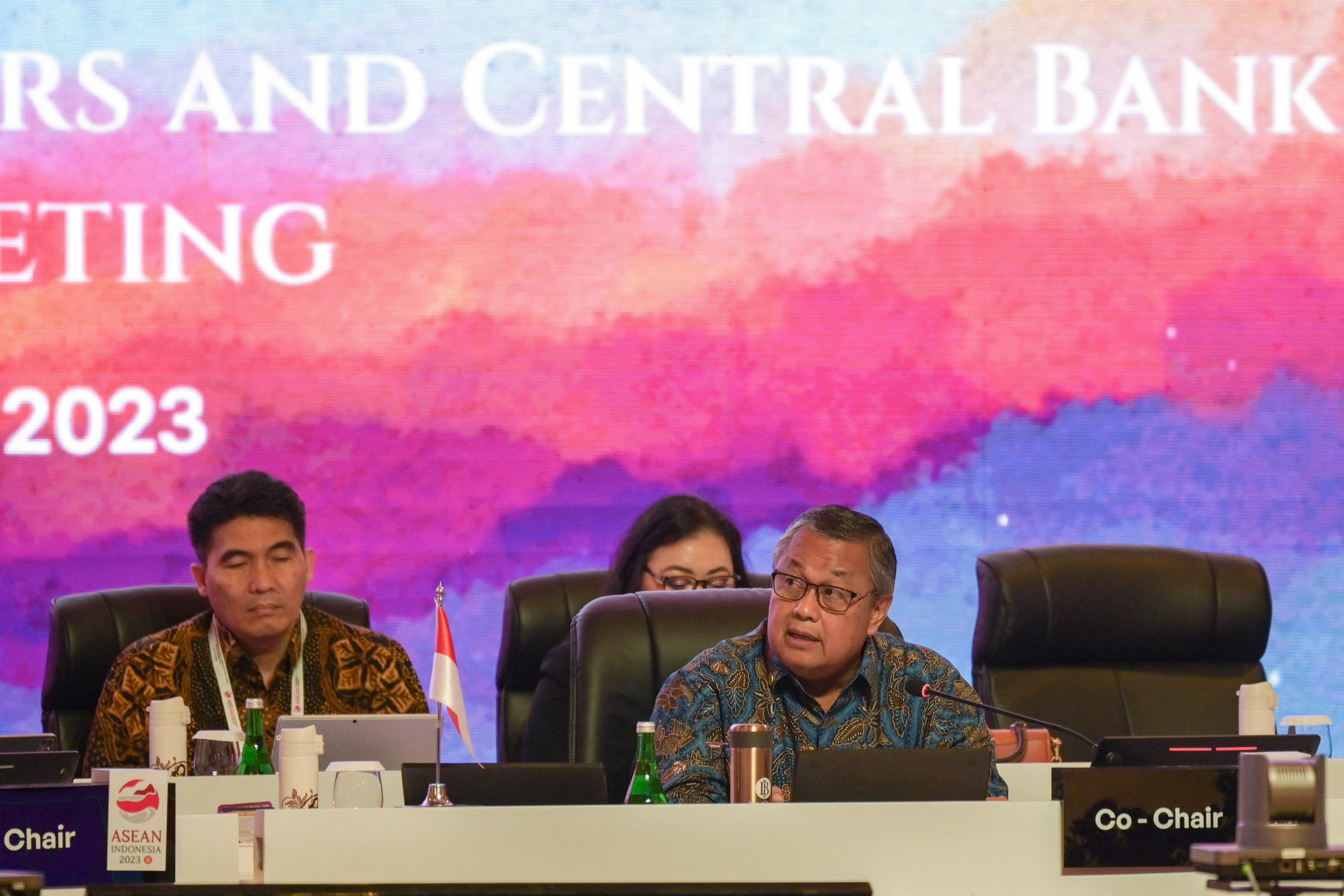 BI: Ekonomi Global Belum akan Ramah Hingga 2024