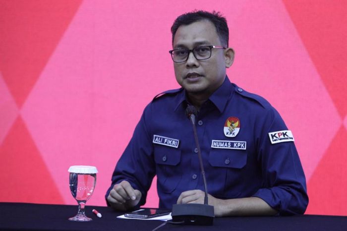 KPK Rangkai Teka-teki Keterlibatan Menhub dalam Kasus Suap Jalur Kereta