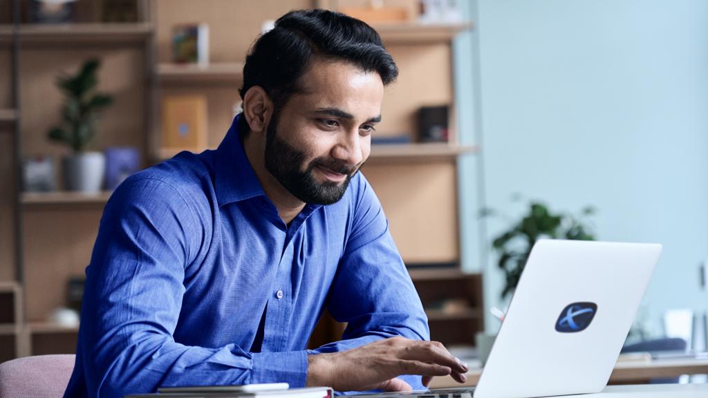 Salah satu peluang untuk menghasilkan uang dari rumah Anda sendiri adalah trading Forex.