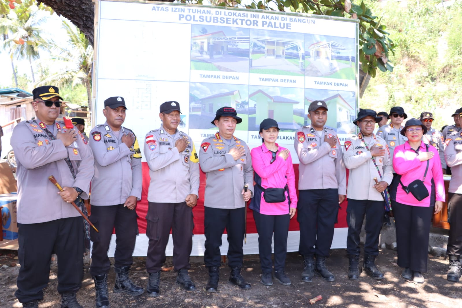 Kunjungan Kapolri Jenderal Polisi Listyo Sigit Prabowo di Palue di Kabupaten Sikka, NTT.