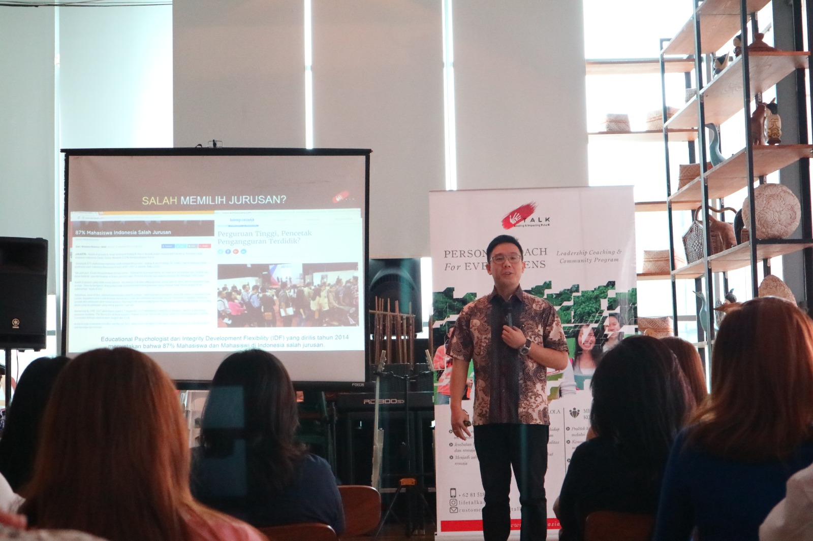 Salahs atu sesi mentoring Life Talk Asia