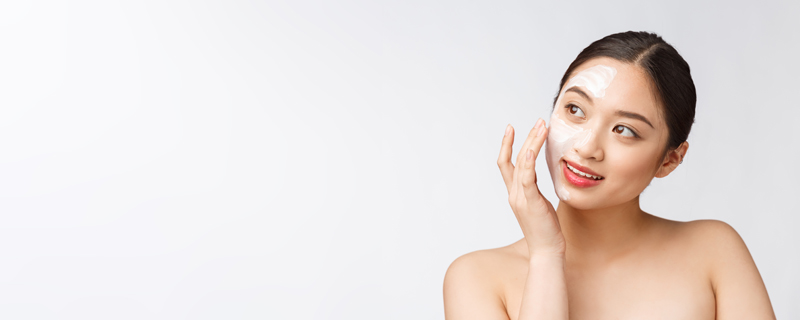 Wajah cerah tapi dompet tetap aman.