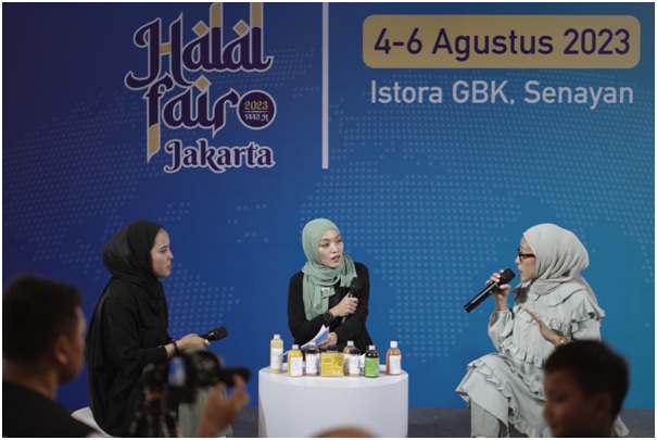 Talkshow yang berjudul “Cara kreatif menyajikan konsumsi harian keluarga” dan mengundang Poetry Gladies di Istora GBK. Senayan, Jakarta.