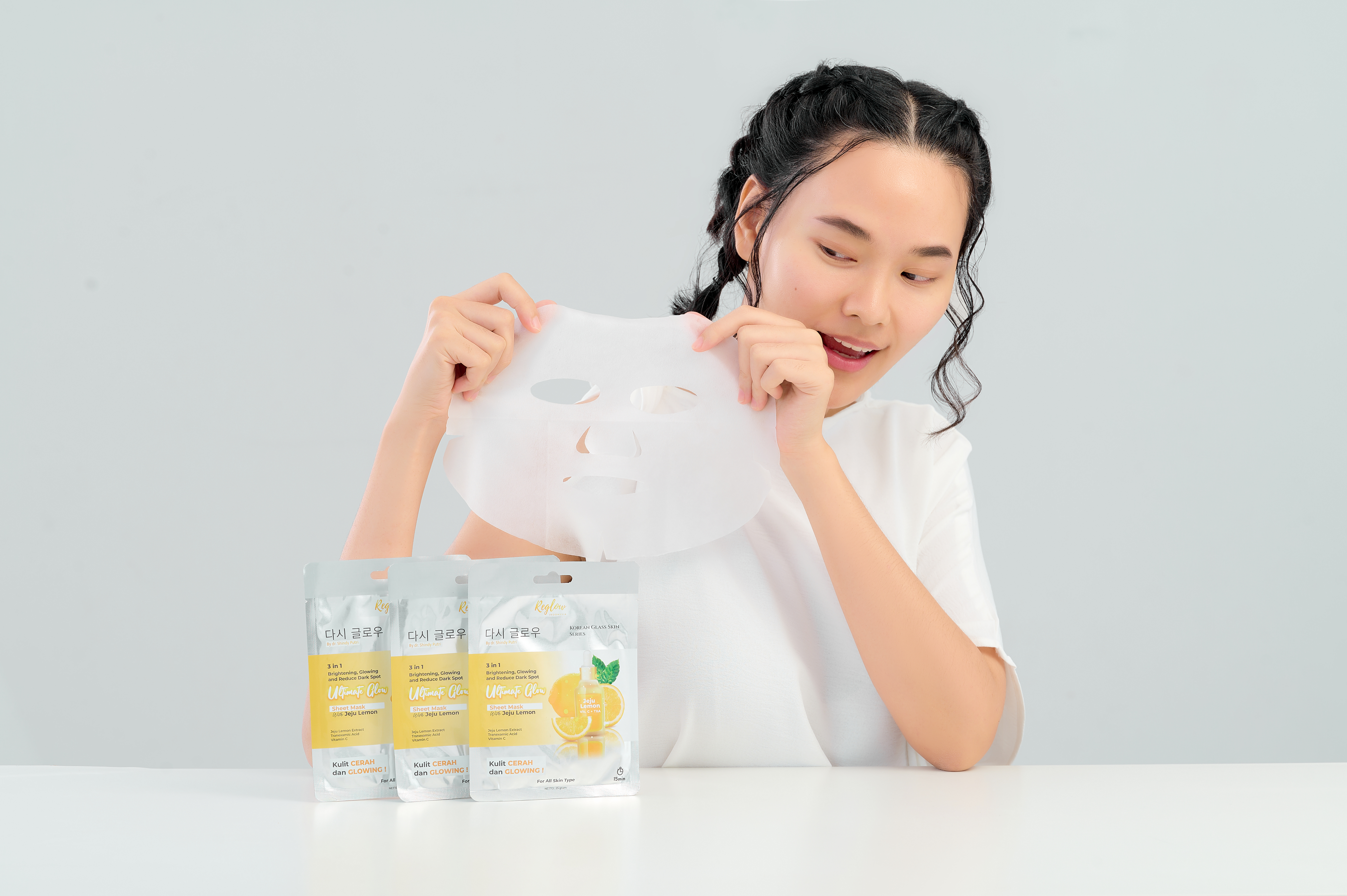 Salah satu propduk serum Reglow Indonesia