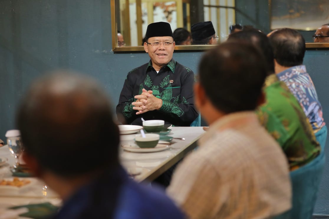 Plt Ketua Umum Partai Persatuan Pembangunan (PPP) Muhamad Mardiono menitipkan partainya kepada tokoh NTT