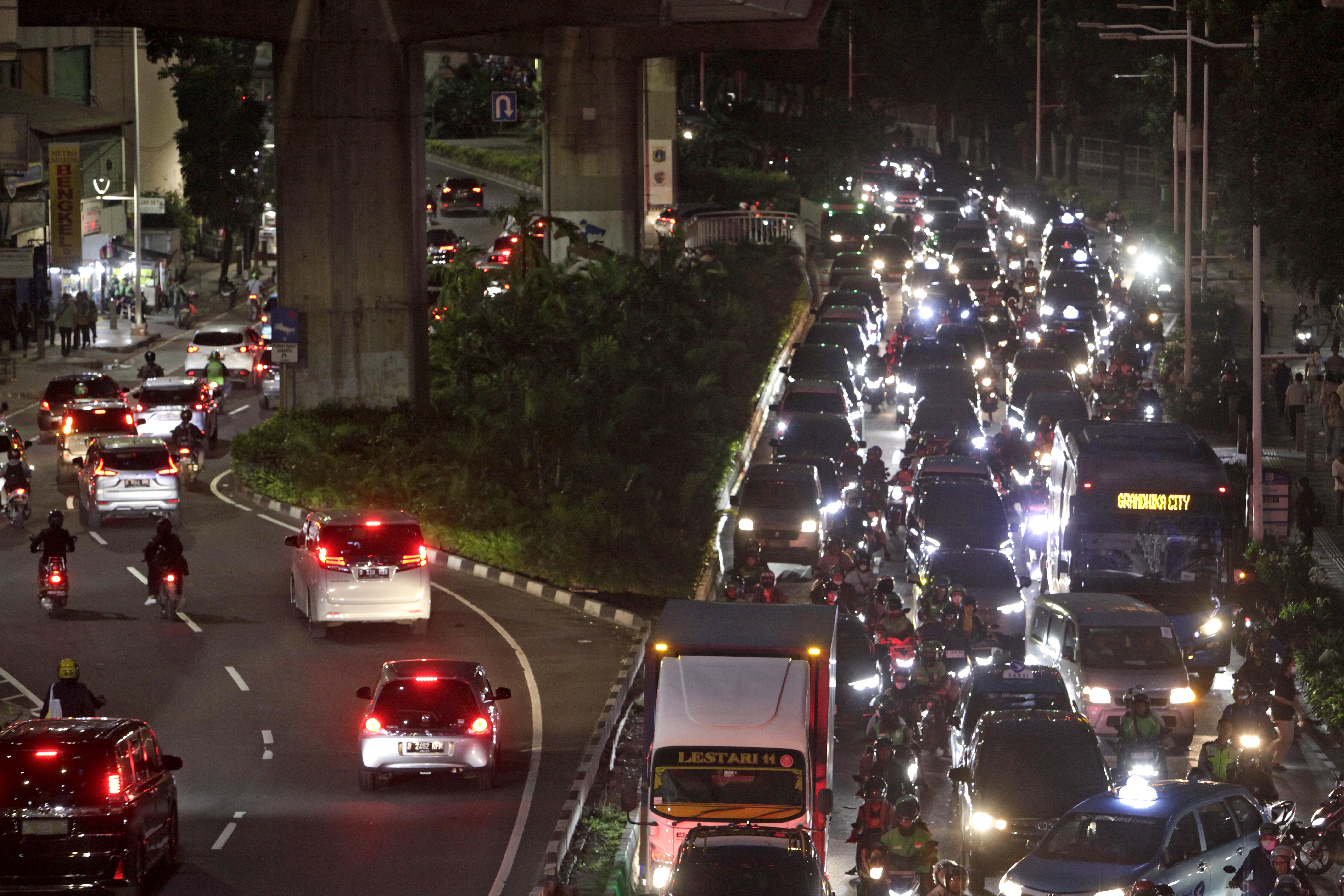 Kemacetan di Jakarta yang belum bisa diselesaikan PJ Gubernur DKi Jakarta Heru Budi hartono