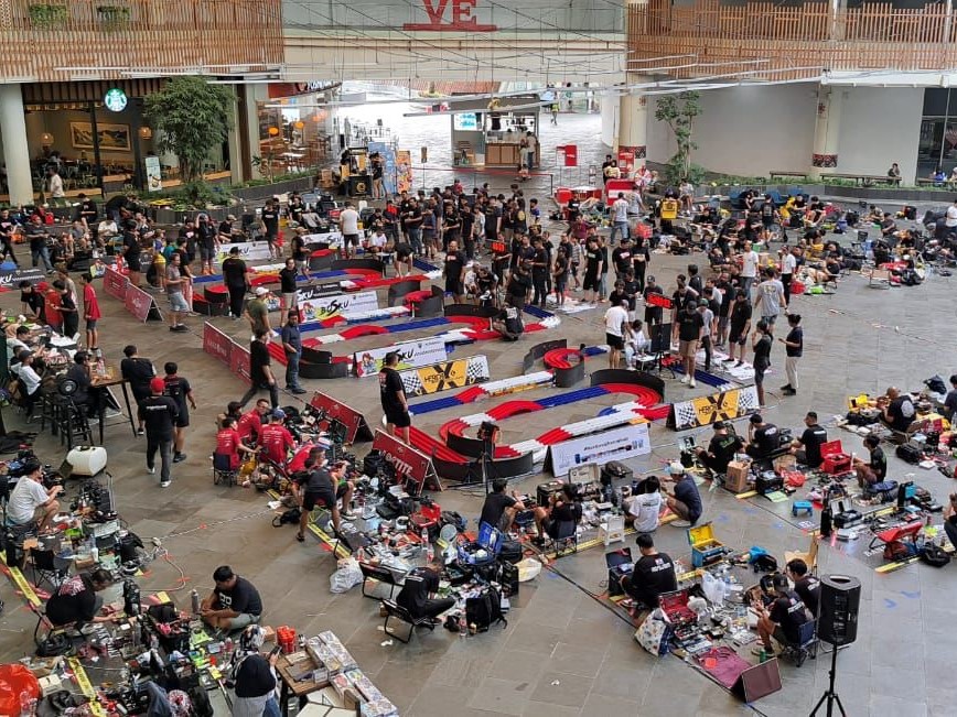 Ajang ini diikuti sekitar 150 orang dari 26 tim. Total hadiah yang ditawarkan pun tidak tanggung-tanggung, yakni Rp60 juta.