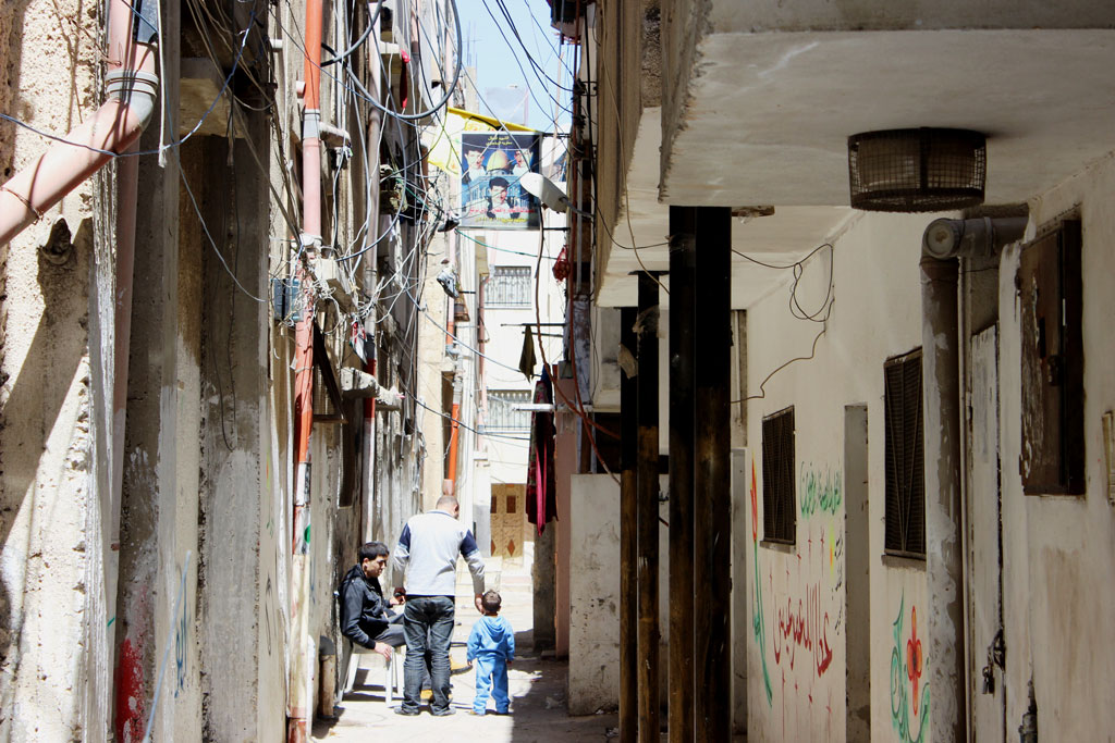 Israel Hancurkan Rumah Warga Palestina di Kamp Pengungsi