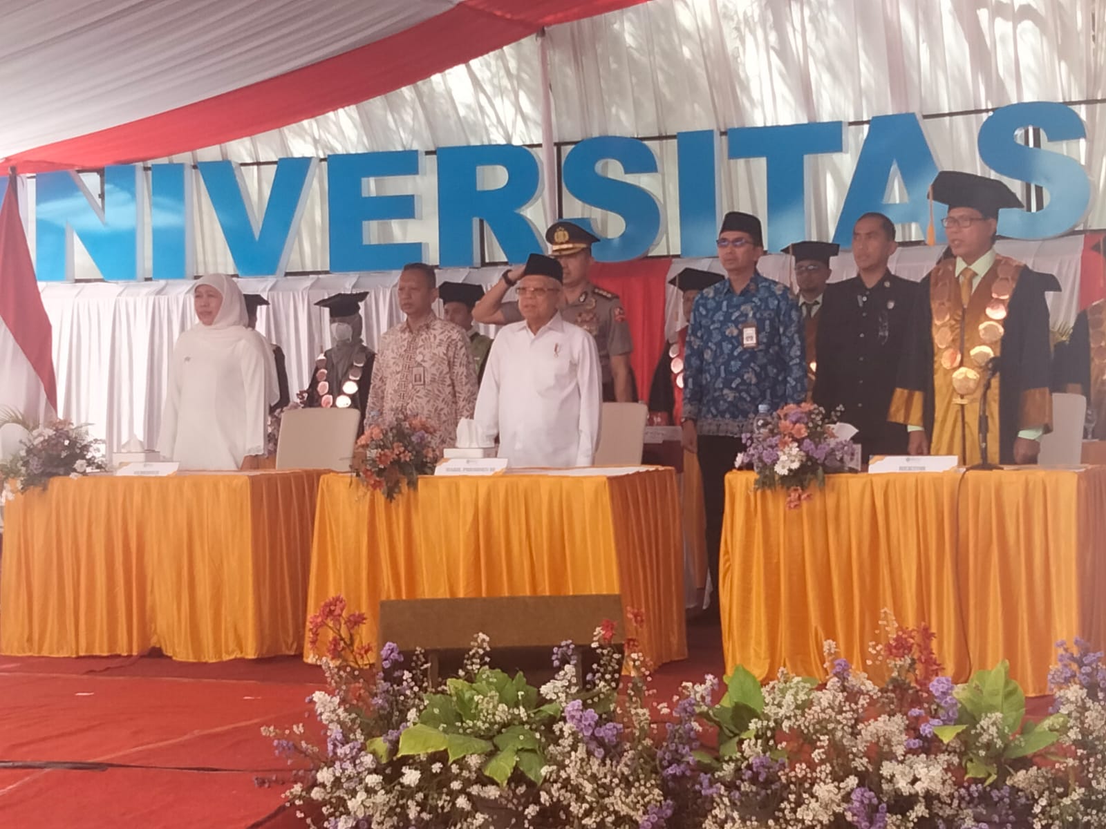 Wakil Presiden Ma'ruf Amin saat berkegiatan di beberapa kota di Jawa Timur.