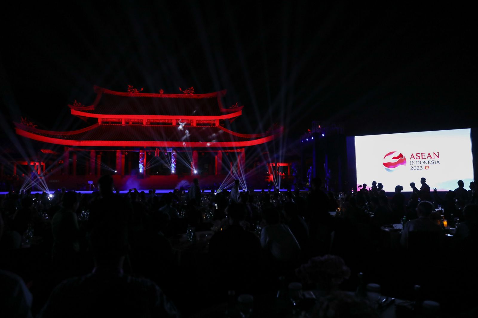 Gala Dinner ASEAN Economic MInister Meeting di Semarang, Jawa tengah