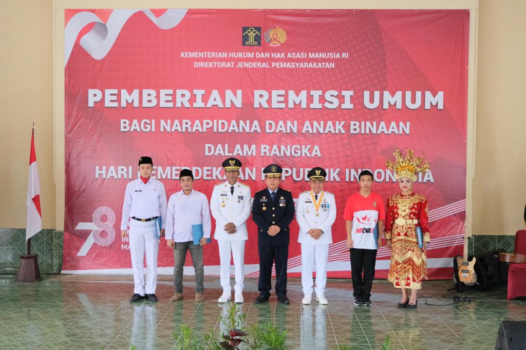 Pemberian remisi kepada Warga Binaan Pamasyarakatan di Bangka Belitung