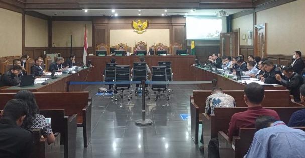 Ketua majelis hakim Tipikor miris dengan kasus korupsi pembangunan BTS 4G. Pasalnya pembanguan itu untuk mempermudah akses internet siswa.