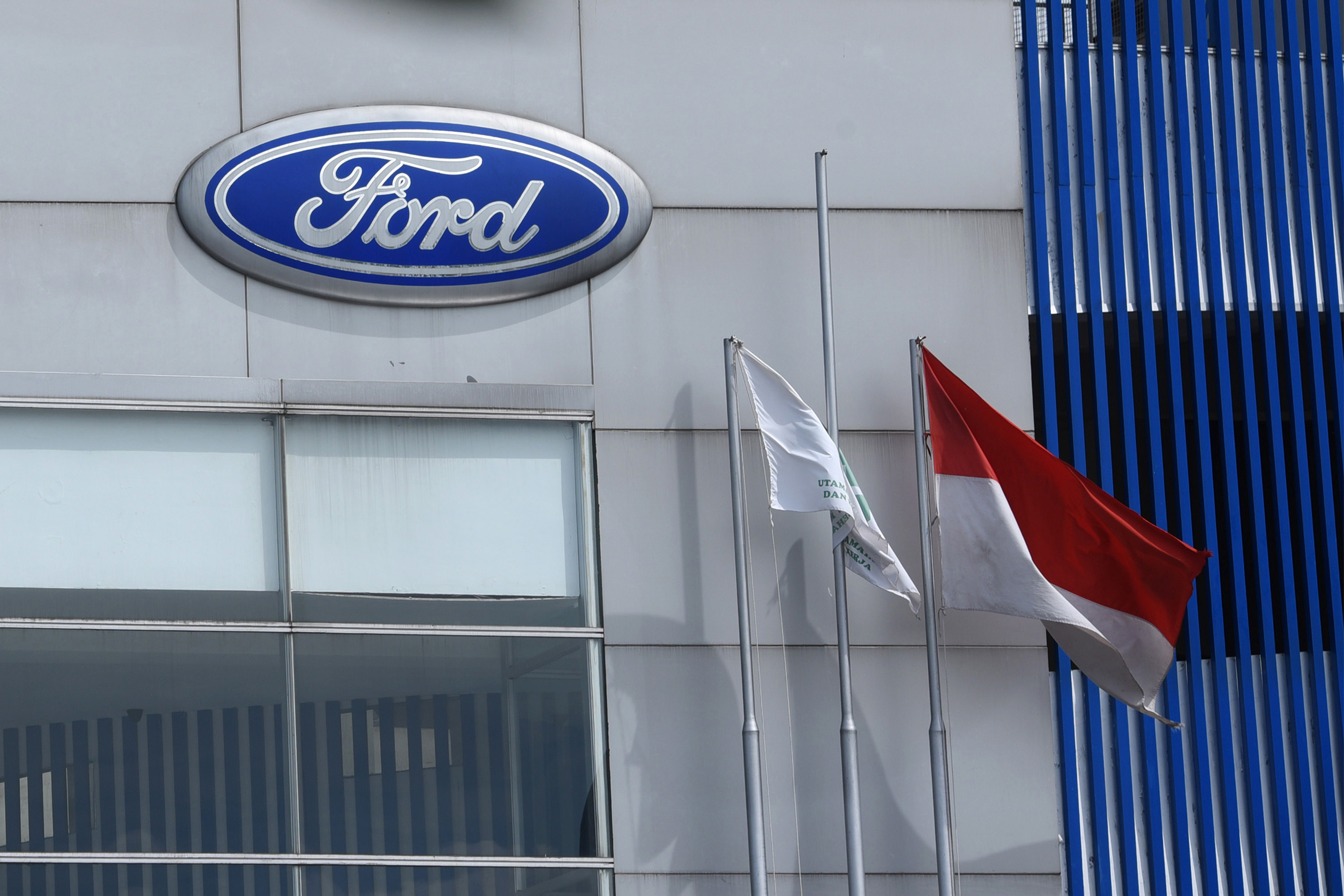 Ford dan RMA Indonesia menyemarakan HUT RI dengan Program Servis Merdeka