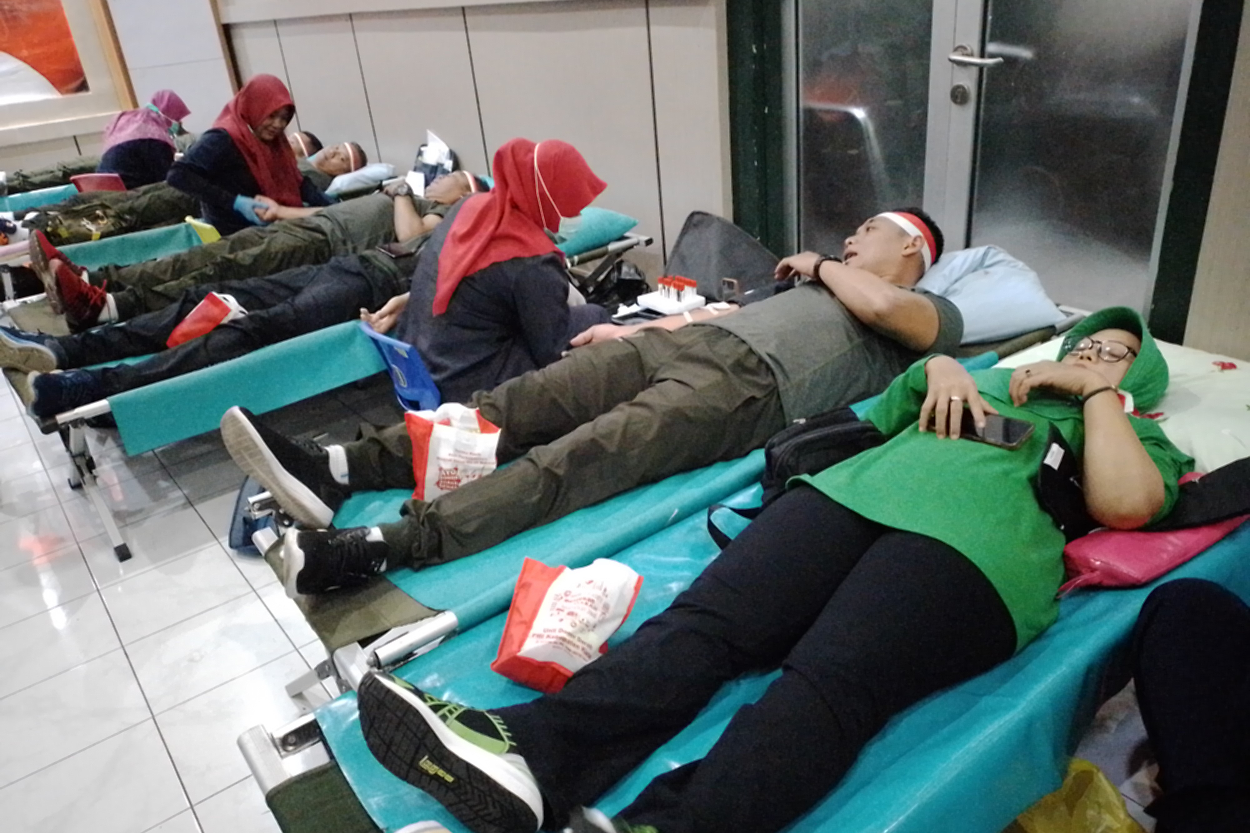 Pelaksanaan donor darah di Aula Makodim 0723/Klaten.