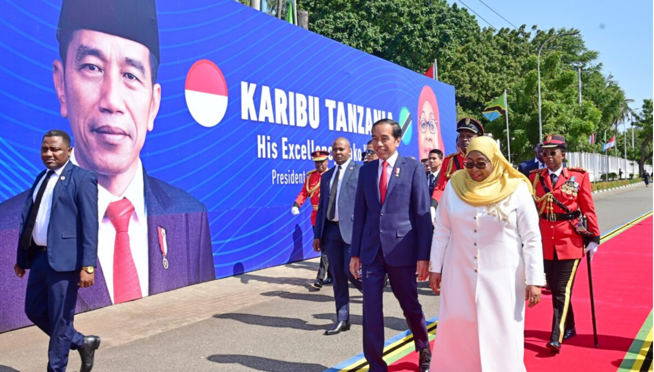 Presiden Joko Widodo bertemu dengan Presiden Republik Persatuan Tanzania Samia Suluhu Hassan pada Selasa, 22 Agustus 2023.
