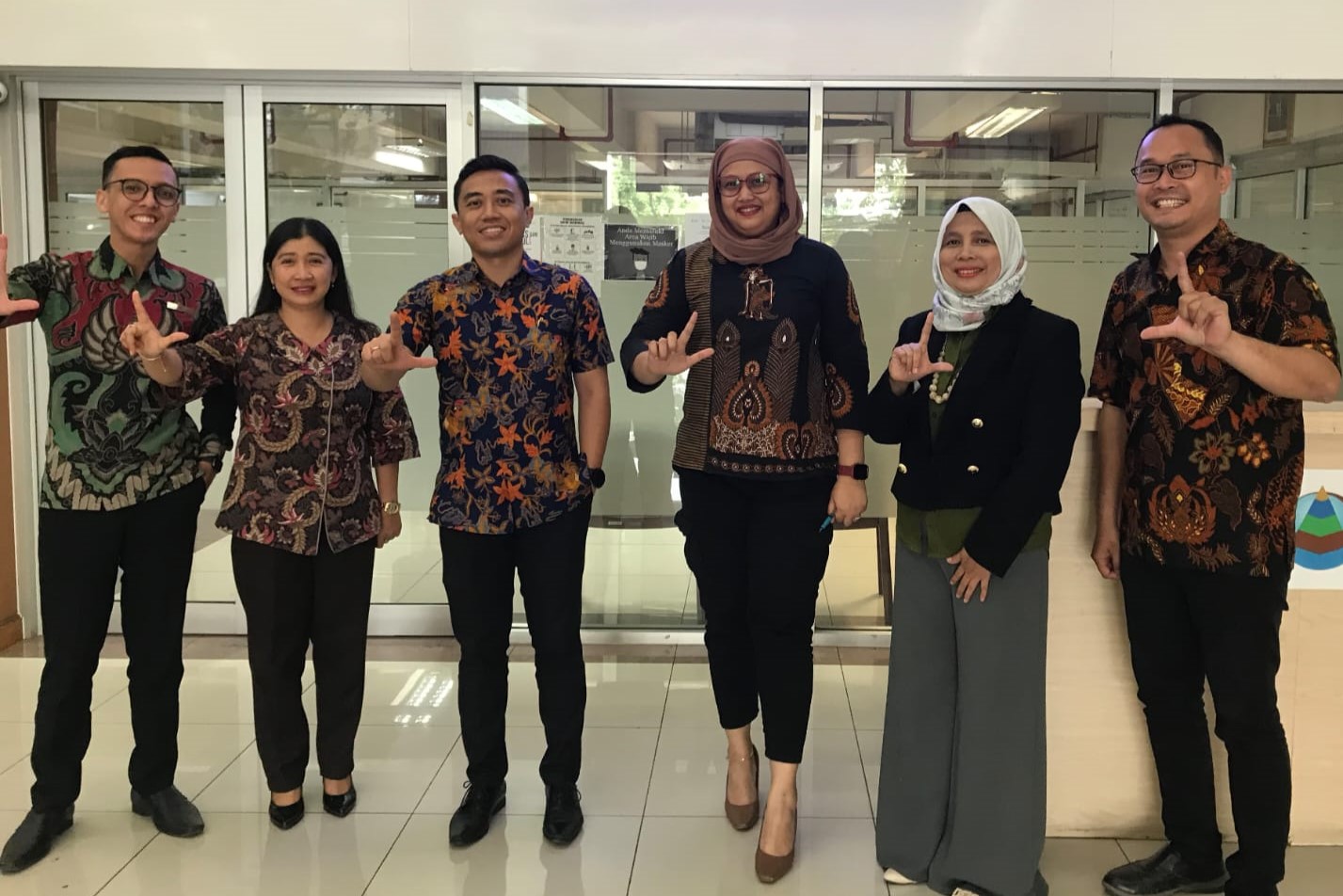 Bank Lestari Jakarta (BPR) selaku arranger bersama Bank Lestari Bali (BPR) menyalurkan kredit sindikasi kepada BPR Koperindo Jaya.