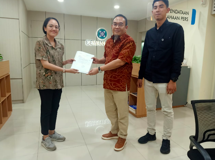 Lapor Dewan Pers, Haji Isam Tuntut Minta Maaf di 15 Media Nasional