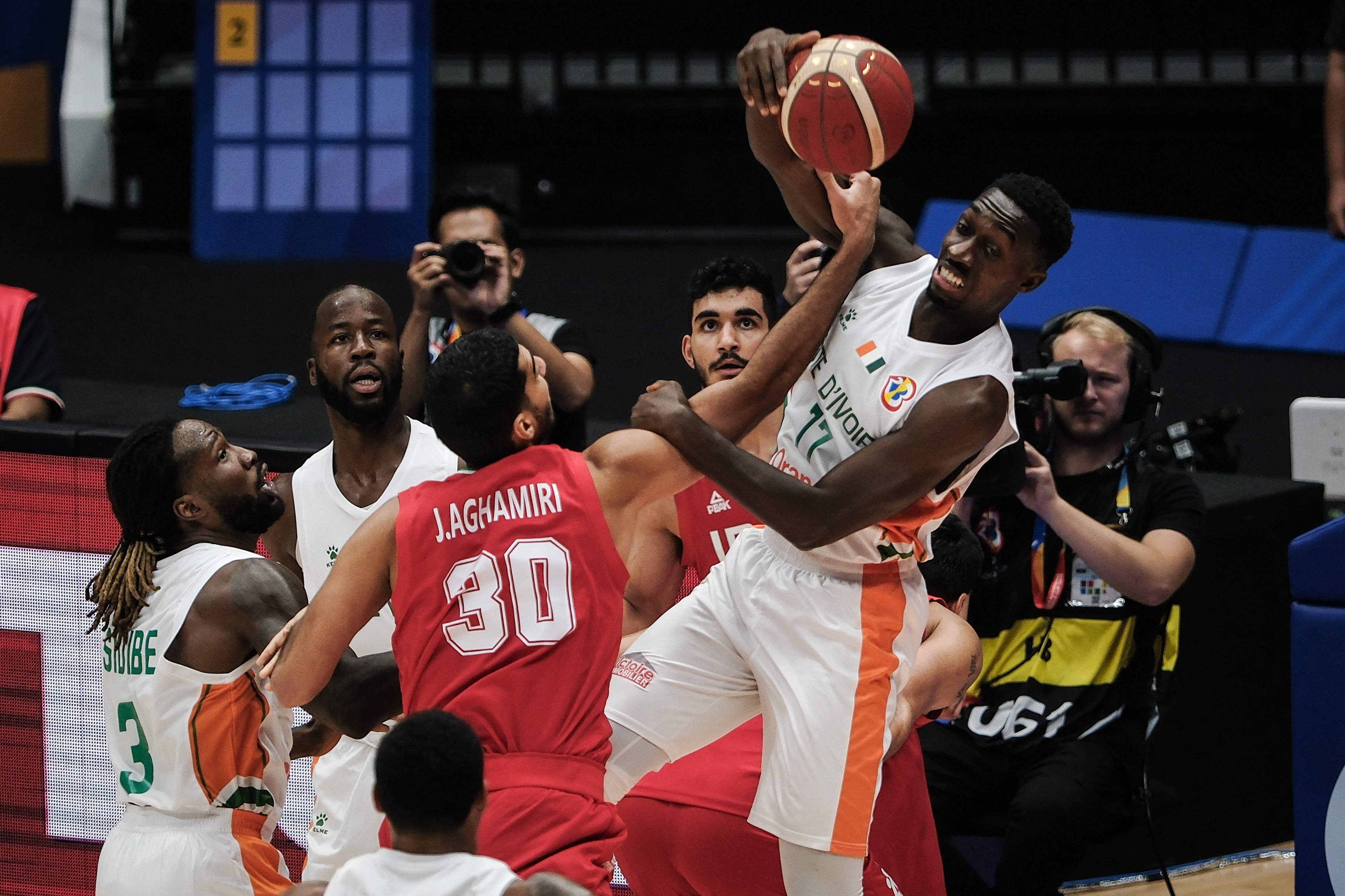 Laga Kejuaraan Dunia Bola Basket antara Pantai Gading dan Iran