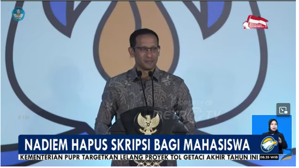 Mendikbud Nadiem Makarim mengumumkan penghapusan skripsi dalam kebijakan Merdeka Belajar ke-26, Selasa (29/8).