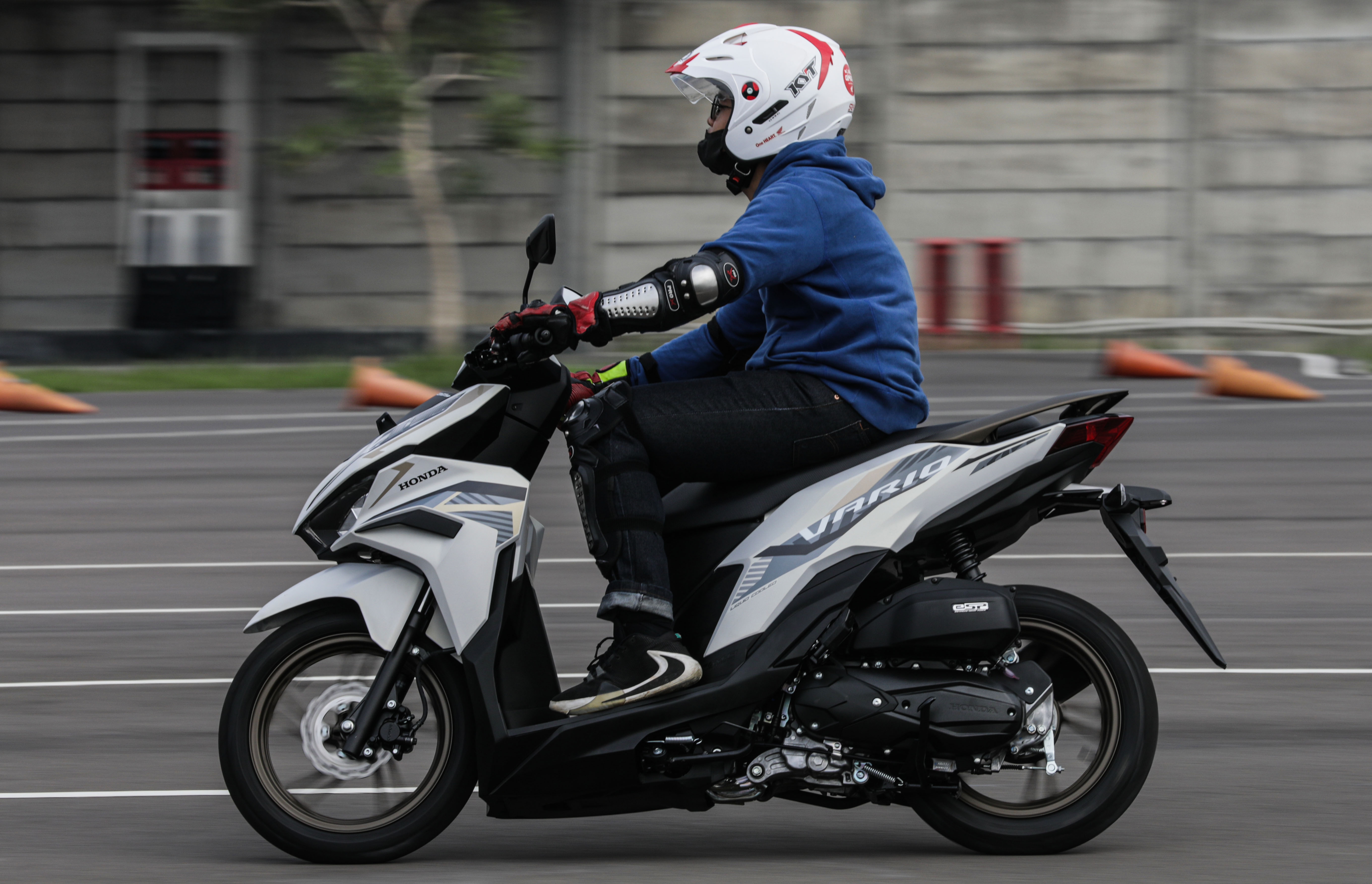 Salah satu sepeda motor Honda yang menggunakan rangka eSAF