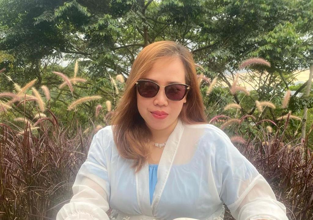 Kreator Konten, Selebgram, Influencer Ayu Amelia Wijaya.