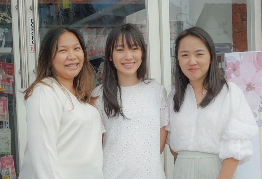 Tiga pendiri Rhema Pet Care: drh. Renata Saulina, drh. Carene Naomi , dan Aileen Velishya.