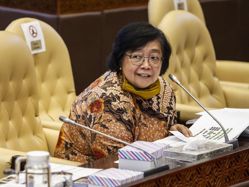 Menteri Lingkungan Hidup dan Kehutanan Siti Nurbaya Bakar