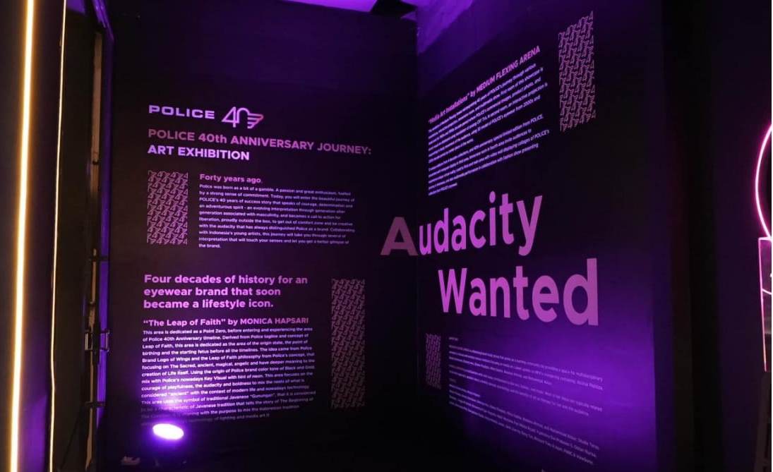 Police mendatangkan koleksi dari Italia untuk menampilkan koleksi selama 40 tahun perjalananannya.