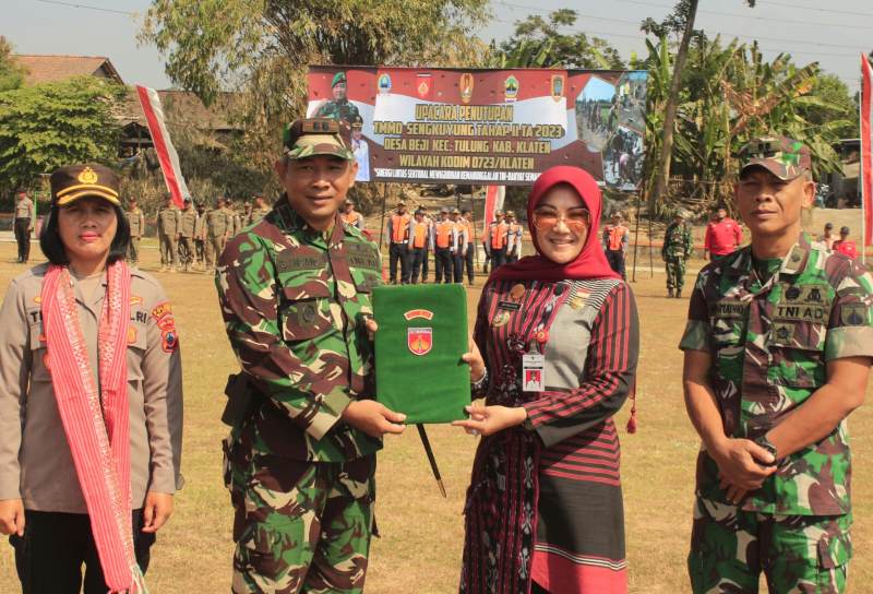 Dandim 0723/Klaten Resmi Tutup TMMD Sengkuyung II di Desa Beji