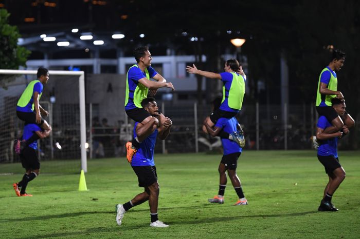 Latihan timnas U-23 di Lapangan B, Kompleks GBK, Jakarta, pada 30 April 2022.
